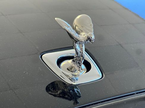 Used 2024 Rolls-Royce Spectre w/ Spectre Launch Package AWD/4WD image 20