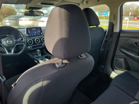 Used 2024 Nissan Sentra SV image 12