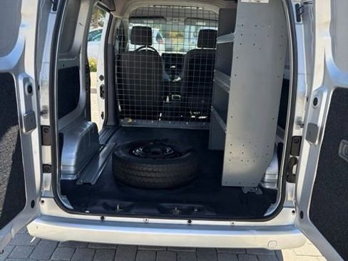 Used 2020 Nissan NV200 SV FWD image 8