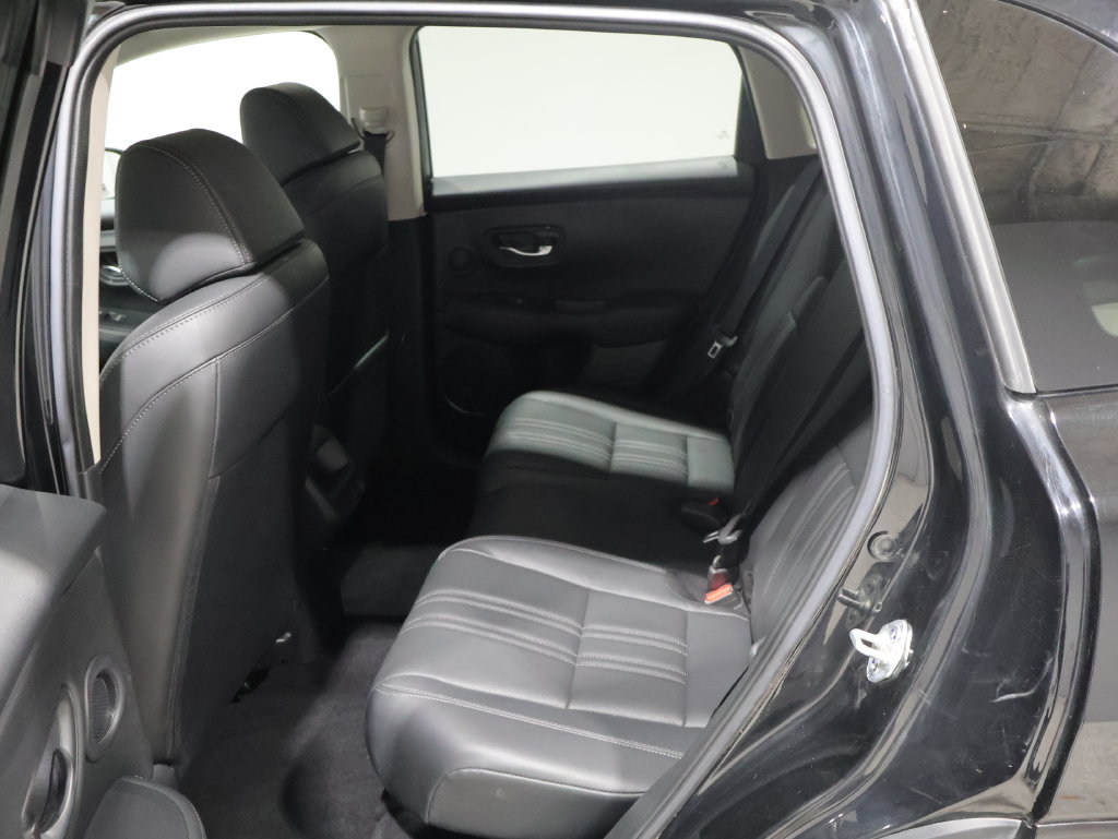 Used 2025 Honda HR-V EX-L image 18