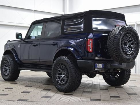 Used 2021 Ford Bronco Outer Banks image 5