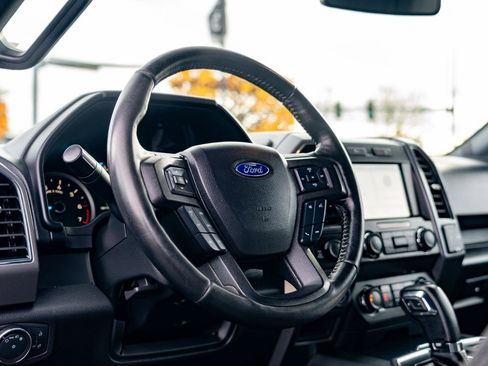 Used 2019 Ford F150 XLT w/ Equipment Group 302A Luxury image 14