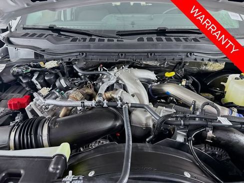 Certified 2025 Ford F250 Lariat w/ FX4 Off-Road Package image 31