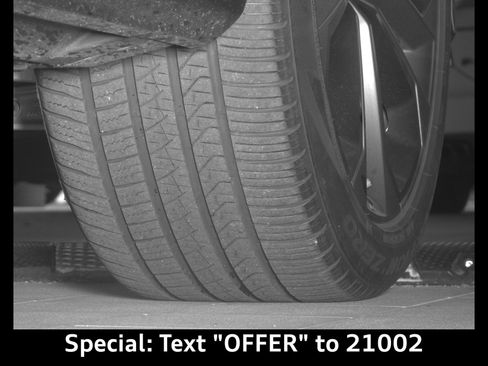 Certified 2025 Audi Q7 3.0T Prestige AWD/4WD image 29