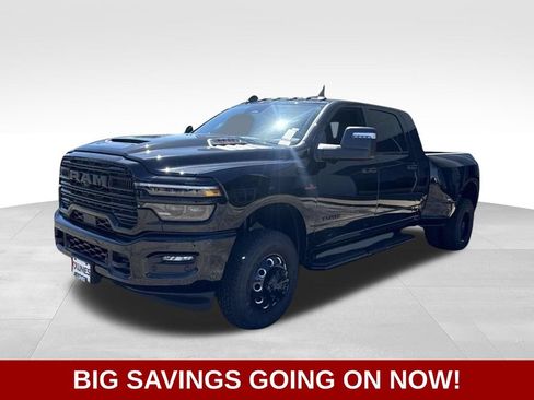 New 2026 RAM 3500 Laramie AWD/4WD image 4