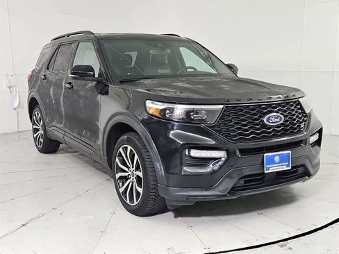 Used 2021 Ford Explorer ST w/ Premium Technology Package image 8