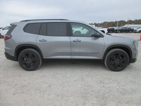New 2026 GMC Acadia Elevation image 2