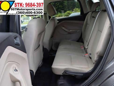Used 2017 Ford Escape SE AWD/4WD image 13