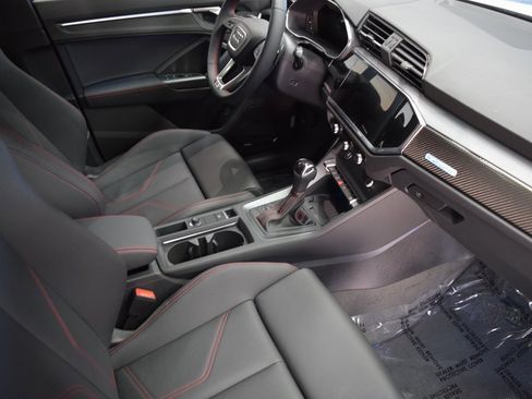 New 2025 Audi Q3 2.0T Premium Plus image 7