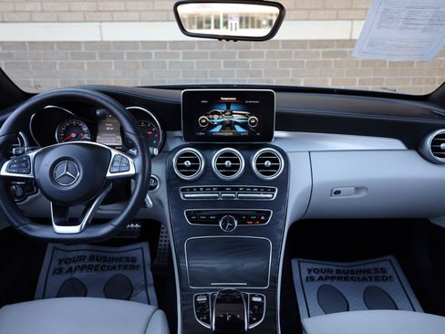Used 2018 Mercedes-Benz C 300 4MATIC Cabriolet image 33