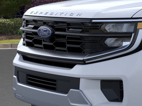 New 2026 Ford Expedition Max Platinum w/ Platinum Ultimate Package AWD/4WD image 40