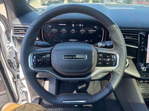 New 2026 Jeep Grand Wagoneer Summit AWD/4WD image 10