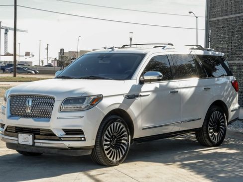 Used 2019 Lincoln Navigator Black Label w/ Cargo Package image 7