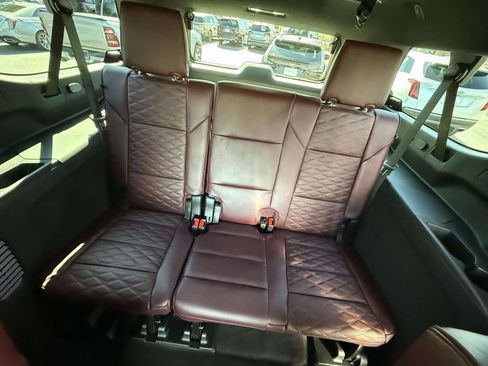 New 2026 Cadillac Escalade ESV Sport image 18