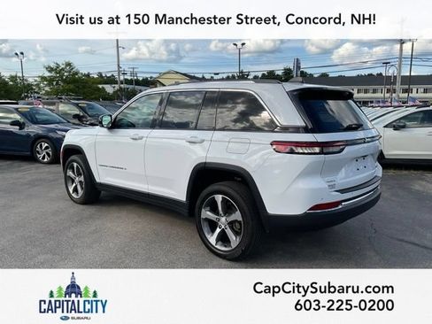 Used 2023 Jeep Grand Cherokee Limited AWD/4WD image 4