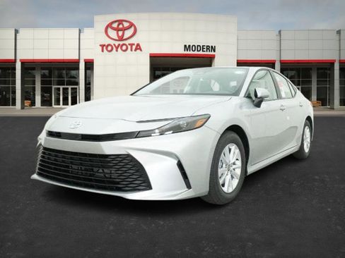 New 2026 Toyota Camry LE image 4