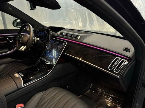 Used 2024 Mercedes-Benz S 63 AMG S image 36