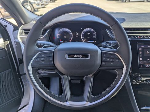 New 2025 Jeep Grand Cherokee Laredo w/ MOPAR Finishing Package image 16