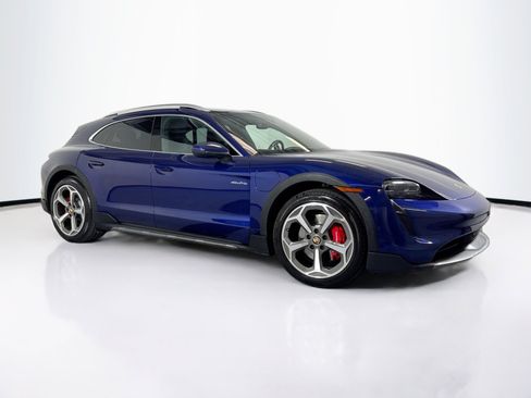 Certified 2023 Porsche Taycan 4S image 7