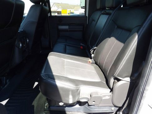 Used 2012 Ford F350 Lariat w/ Chrome Pkg image 15