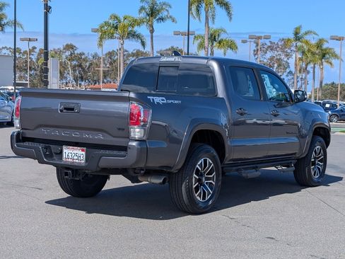 Used 2021 Toyota Tacoma TRD Sport w/ Technology Package RWD image 13