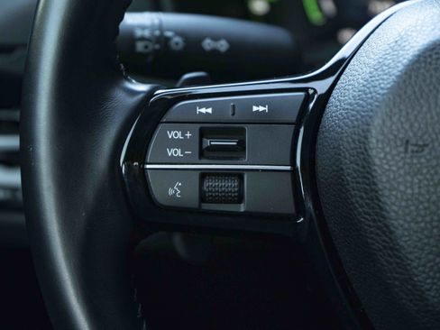 Used 2023 Honda Accord Touring image 19
