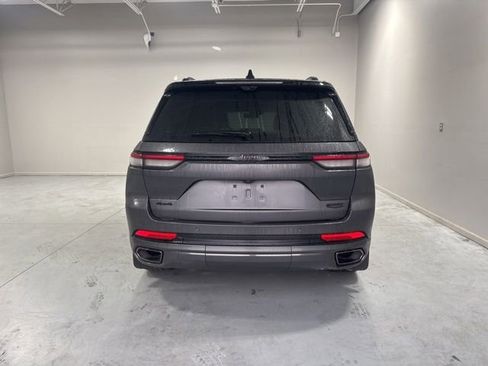 Used 2025 Jeep Grand Cherokee Summit image 7