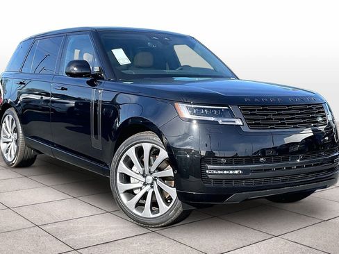 New 2025 Land Rover Range Rover Long Wheelbase SE image 2