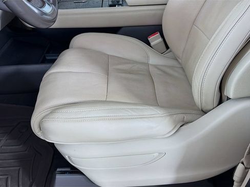 Used 2019 Lincoln Navigator Reserve AWD/4WD image 20