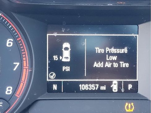 Used 2021 Chevrolet TrailBlazer RS w/ Sun and Liftgate Package image 25