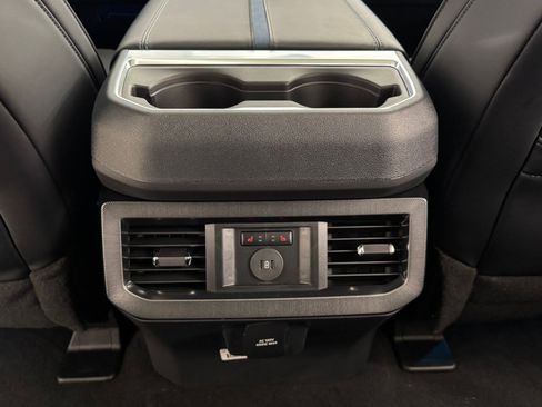 New 2026 Ford F250 Platinum w/ FX4 Off-Road Package image 25