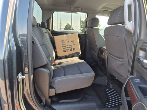 Used 2018 GMC Sierra 1500 SLE w/ SLE Fleet Preferred Package AWD/4WD image 28