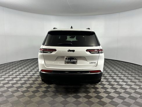 Used 2023 Jeep Grand Cherokee L Limited w/ Luxury Tech Group II image 7