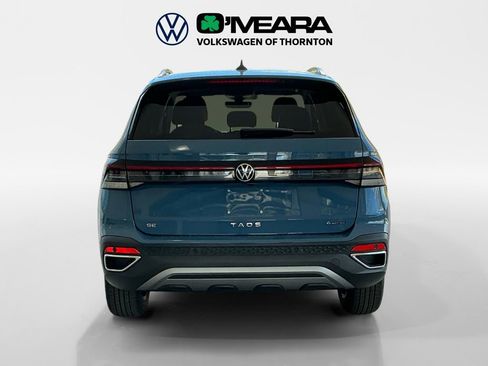 New 2025 Volkswagen Taos SE image 4
