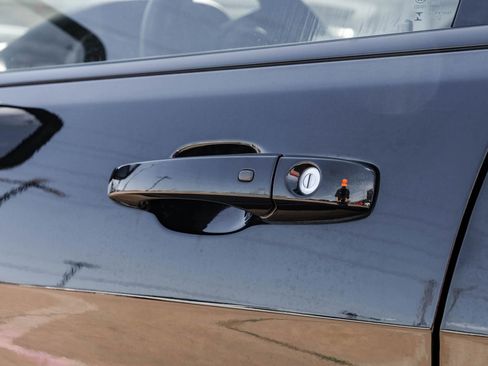 Used 2022 Jeep Grand Cherokee Laredo X RWD image 53