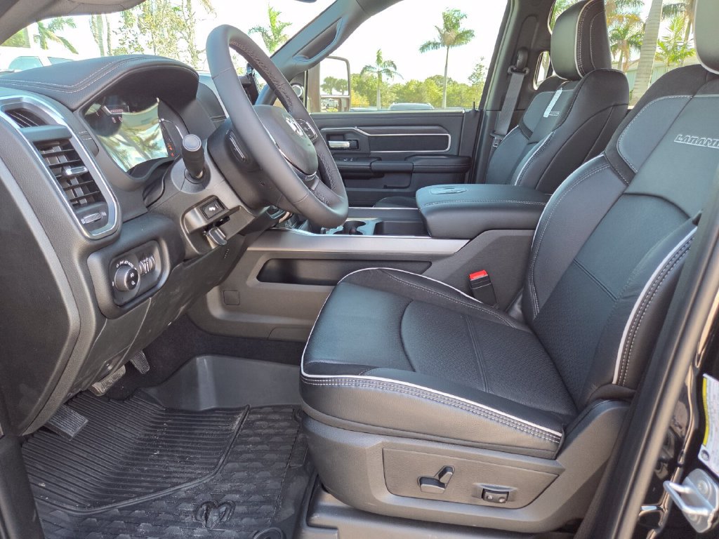 New 2027 RAM 3500 Laramie AWD/4WD image 27