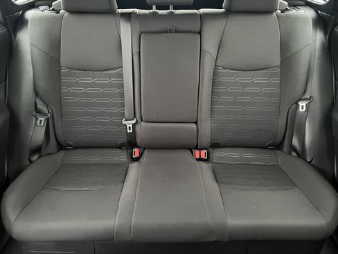 Used 2024 Toyota RAV4 SE image 15