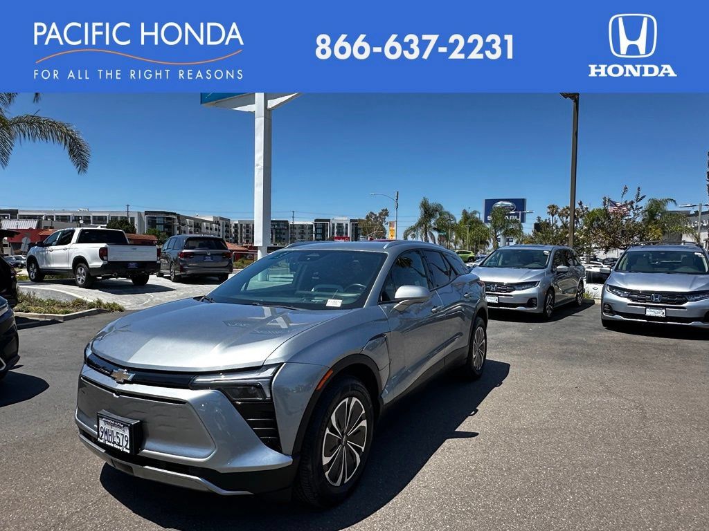 Used 2024 Chevrolet Blazer EV LT AWD/4WD image 1