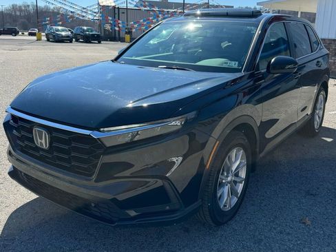 Used 2023 Honda CR-V EX-L image 3