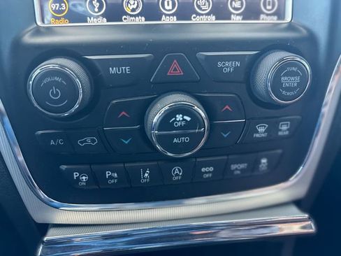 Used 2018 Jeep Grand Cherokee Summit image 20