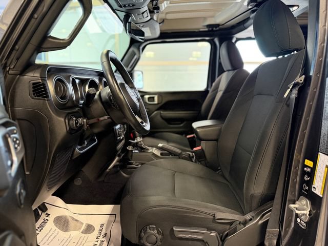 Used 2022 Jeep Gladiator Sport AWD/4WD image 10