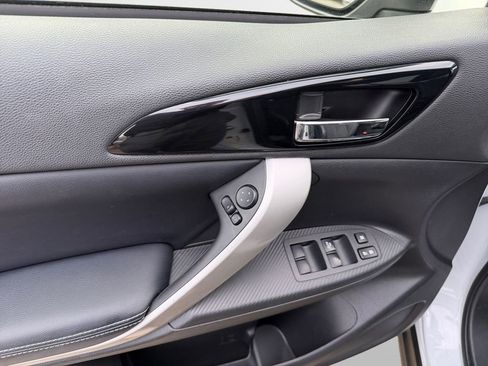 Used 2023 Mitsubishi Eclipse Cross SE image 14