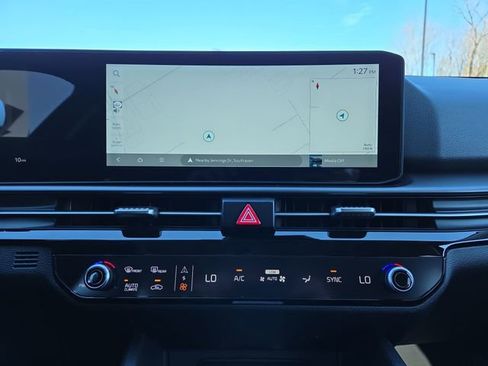 New 2026 Kia Sportage SX FWD image 10
