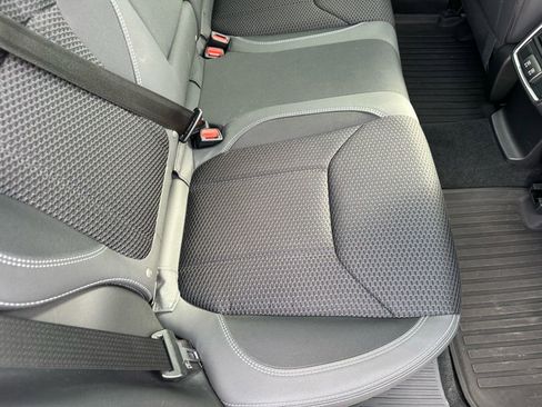 Used 2020 Subaru Forester Premium image 19