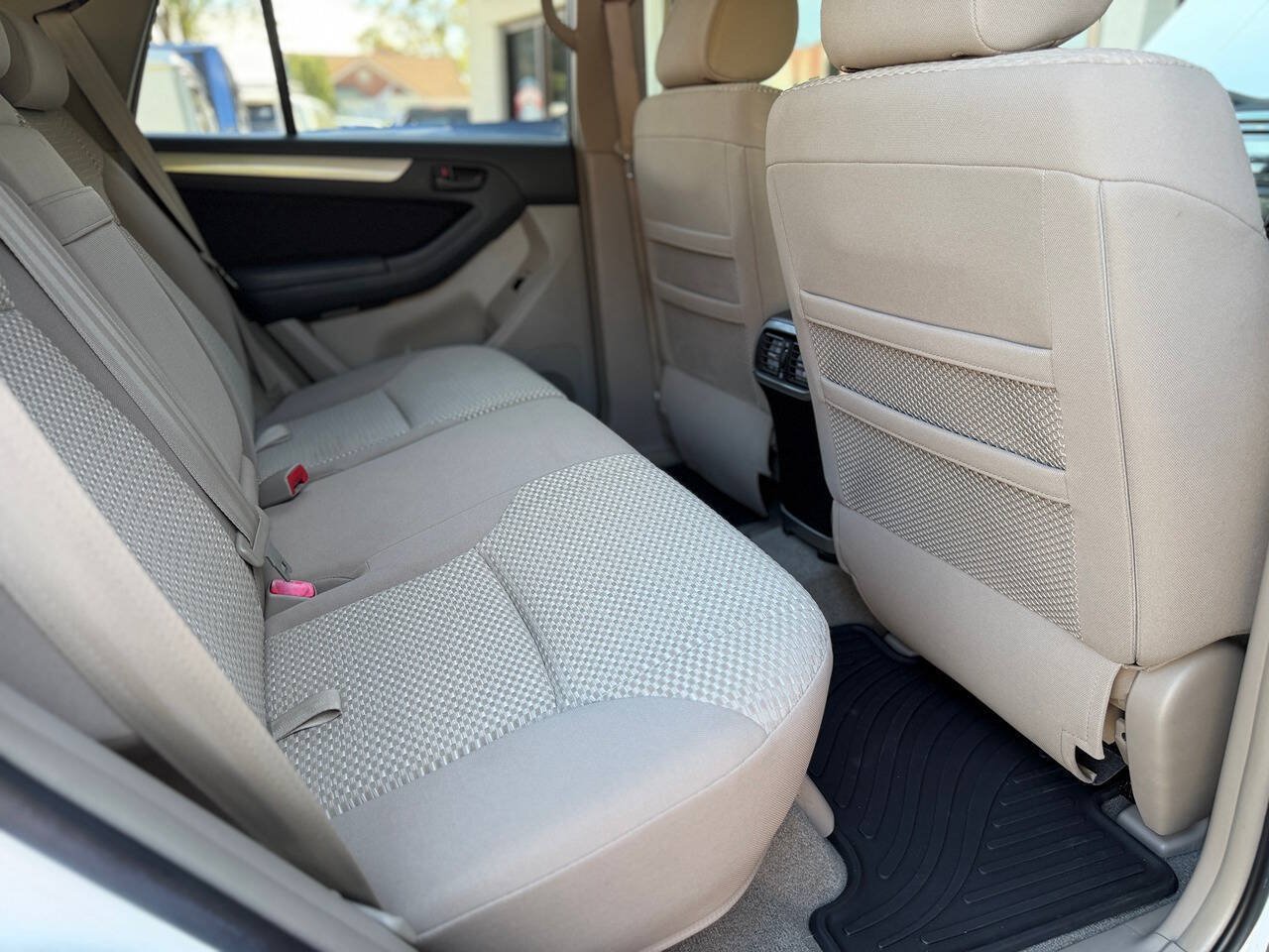 Used 2007 Toyota 4Runner SR5 AWD/4WD image 52