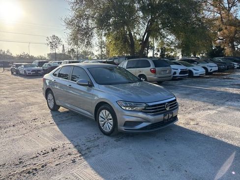Used 2020 Volkswagen Jetta S w/ Driver Assistance Package image 1