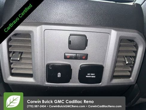Used 2017 Ford F150 Raptor w/ Equipment Group 802A Luxury AWD/4WD image 31