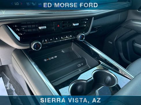 Used 2025 Chevrolet Tahoe Premier w/ Sun And Tow Package AWD/4WD image 32