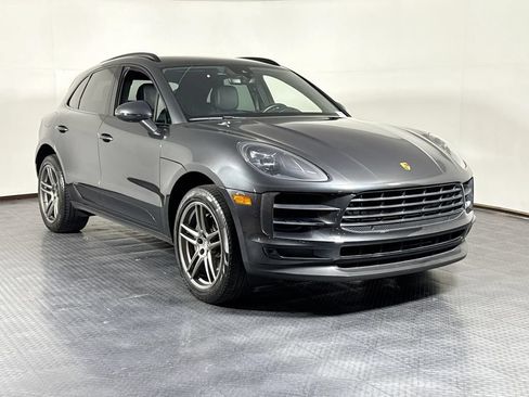 Certified 2021 Porsche Macan S AWD/4WD image 9