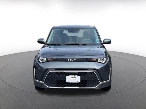 Used 2025 Kia Soul LX w/ LX Technology Package FWD image 4